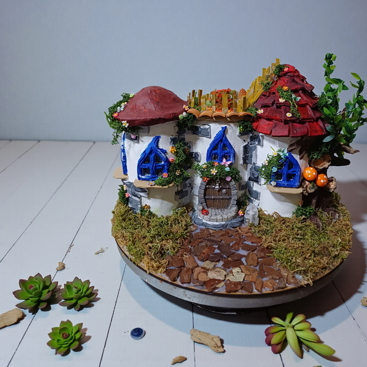 Bodrum Ege Evi – El Yapımı Seramik LED Dekor