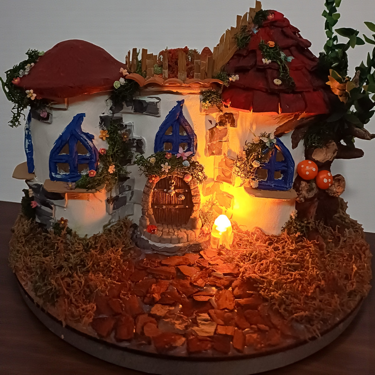 Bodrum Ege Evi – El Yapımı Seramik LED Dekor