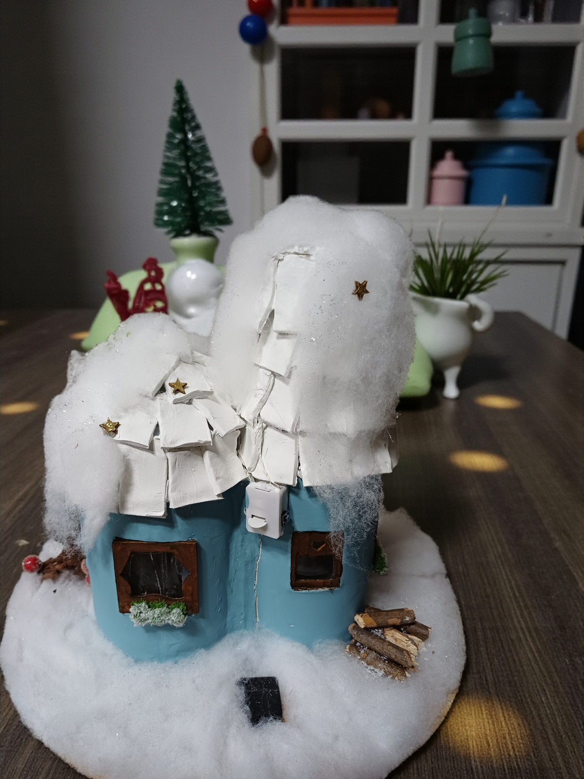 Noel & Yeni Yıl LED Peri Evi – El Yapımı Seramik Dekor