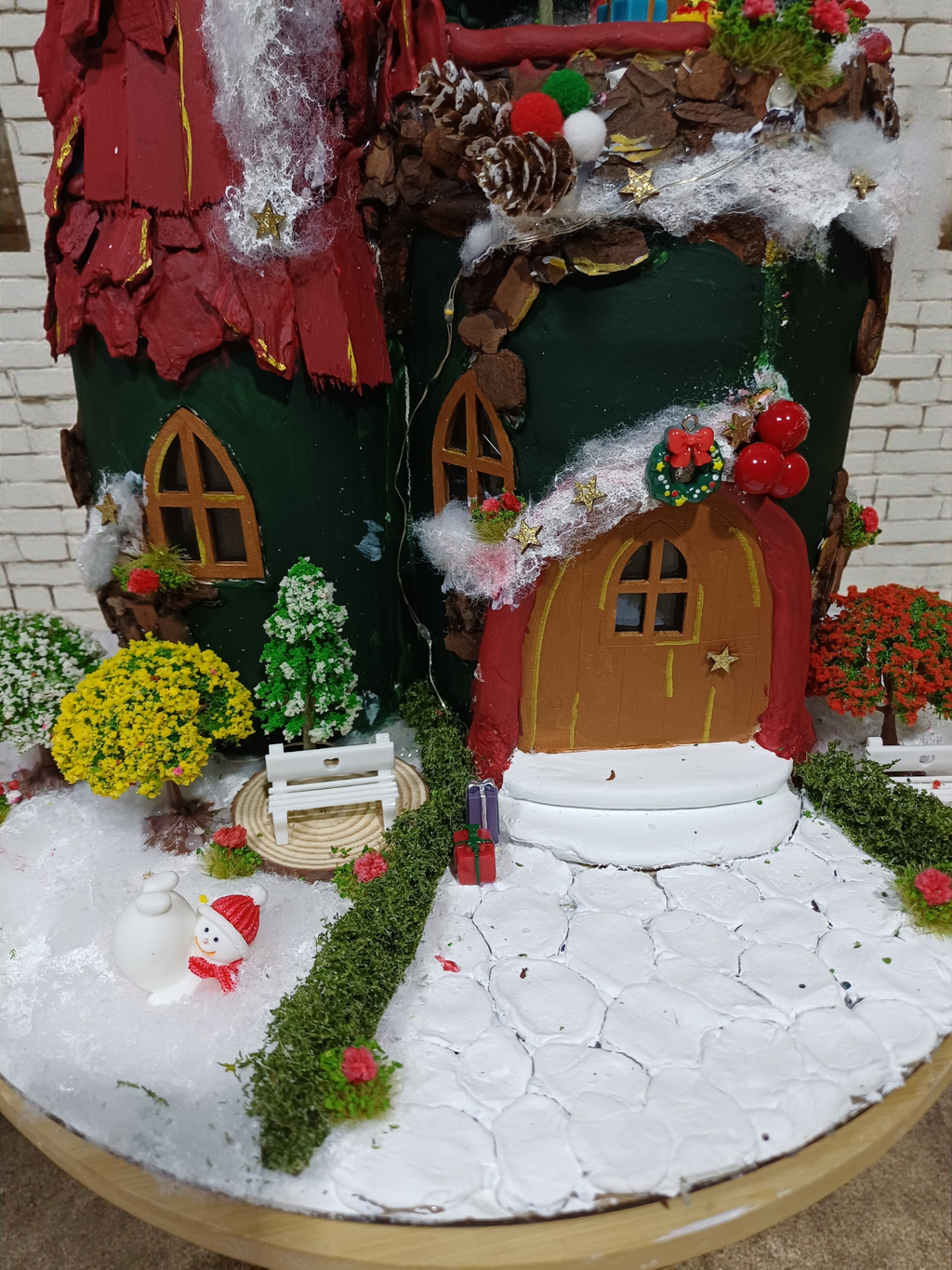 Kuzey Kutbu İglo LED Peri Evi – El Yapımı Seramik Dekor