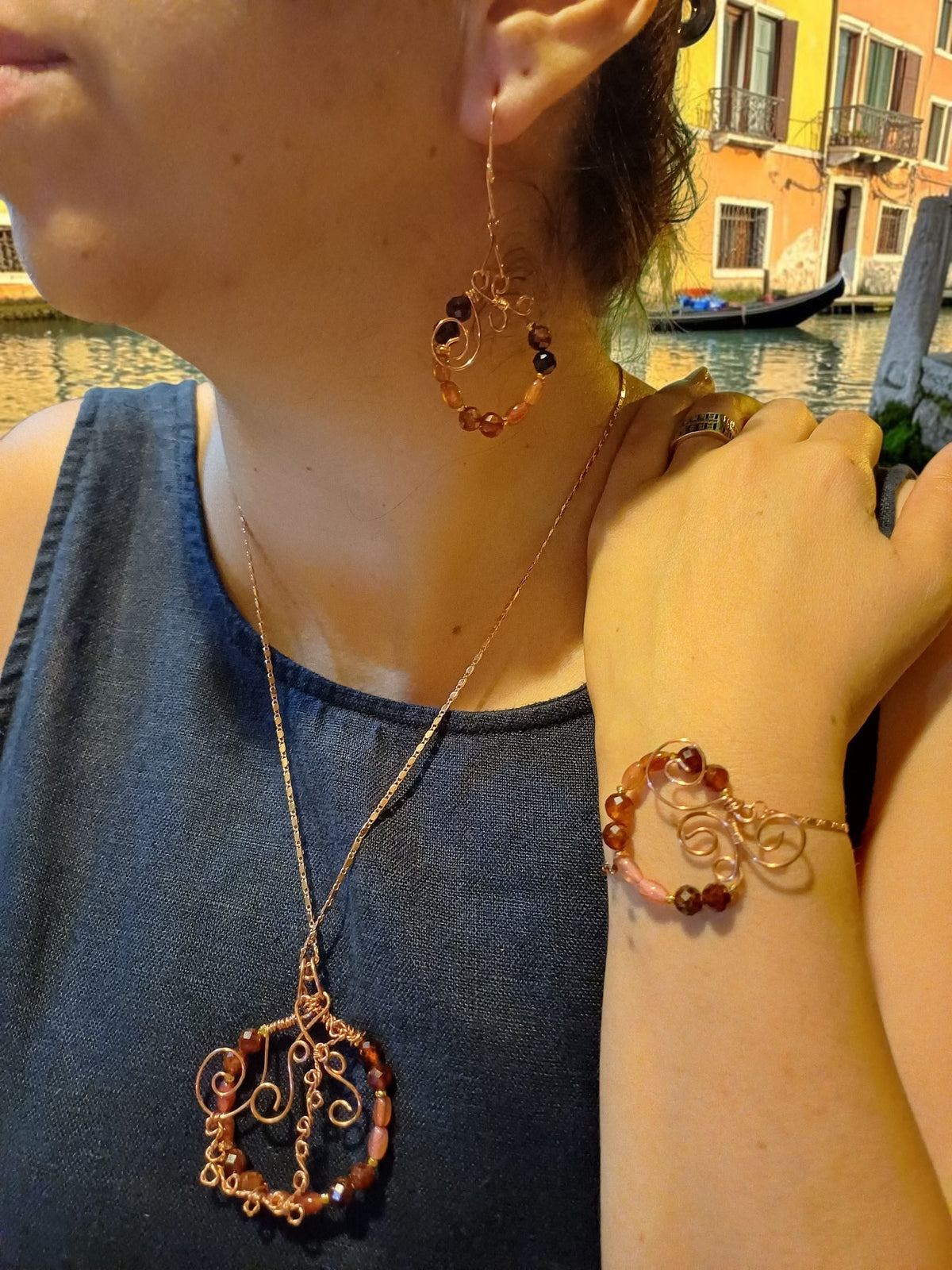 Handmade Copper Jewelry Set – Natural Garnet & Agate, Wire Wrapped Necklace, Bracelet & Earrings
