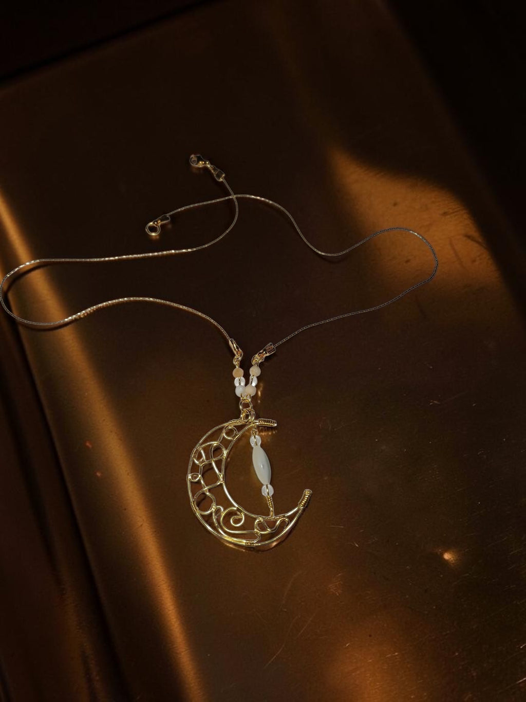 Handmade Mother of Pearl & Agate Filigree Jewelry Set – Crescent Moon Necklace, Bracelet & Earrings