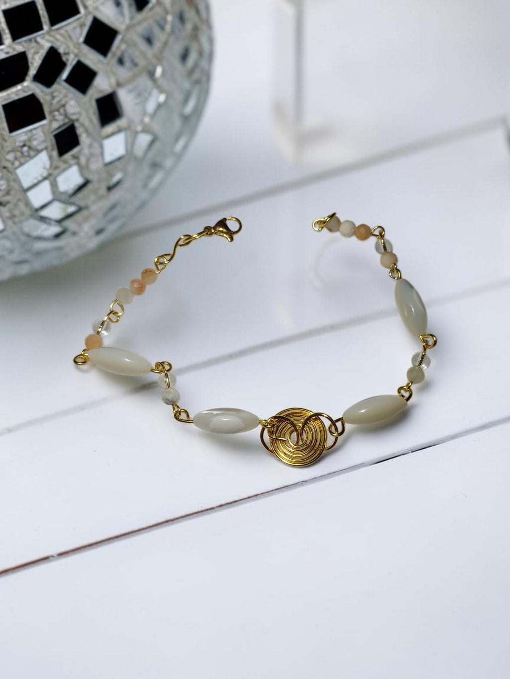 Handmade Mother of Pearl & Agate Filigree Jewelry Set – Crescent Moon Necklace, Bracelet & Earrings
