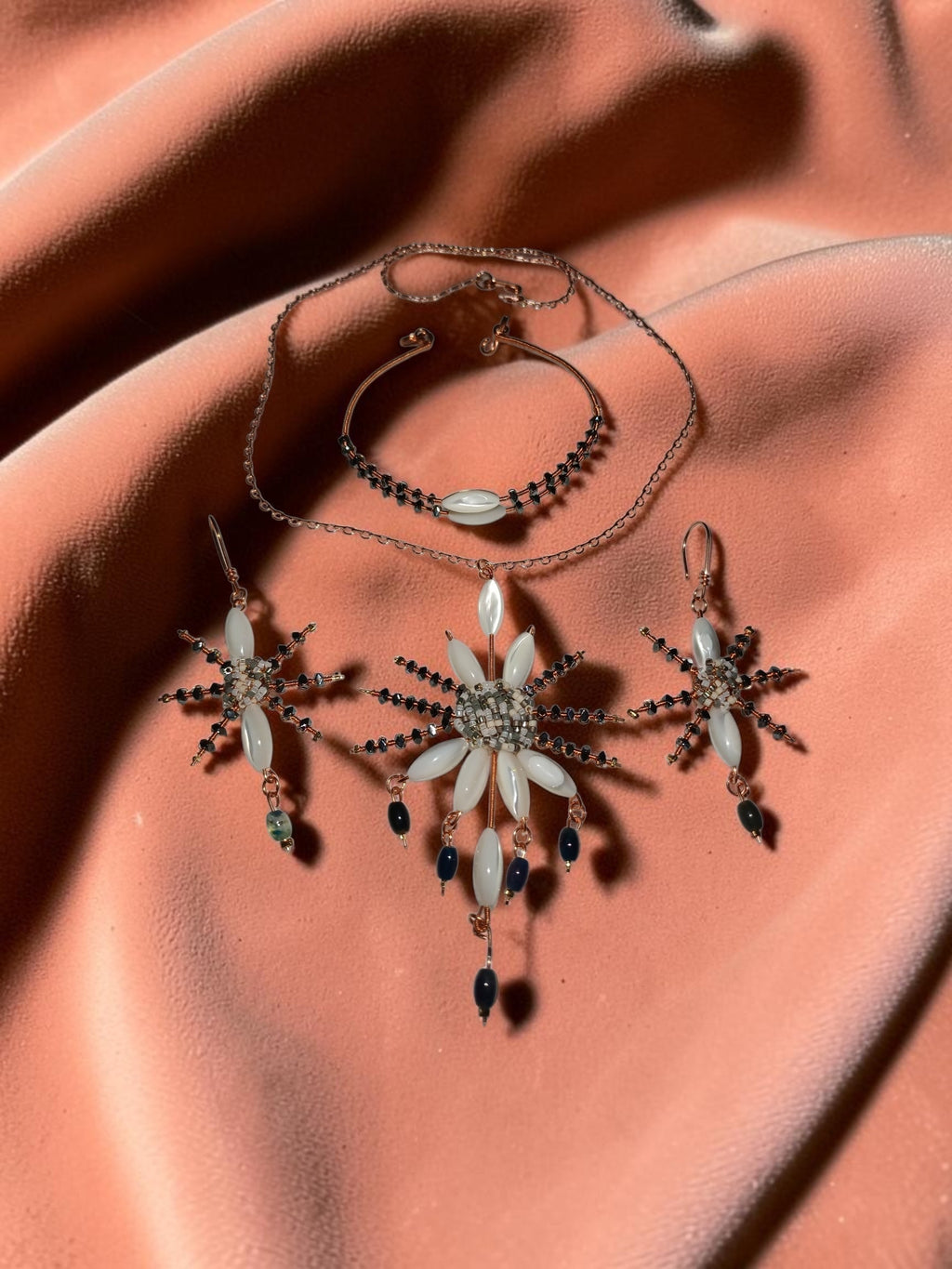 Handmade Copper Jewelry Set – Star Design with Mother-of-Pearl, Hematite & Agate