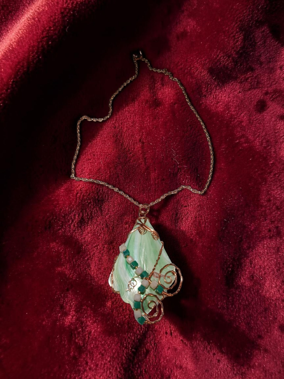 Handmade Seashell & Copper Wire Necklace – Crystal Beads, Ocean-Inspired Boho Jewelry