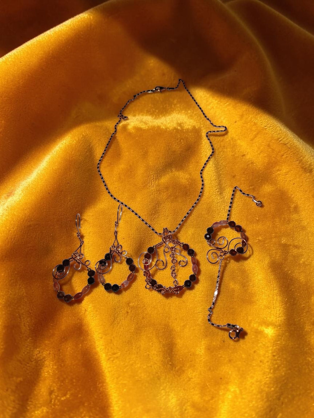 Handmade Copper Jewelry Set – Natural Garnet & Agate, Wire Wrapped Necklace, Bracelet & Earrings