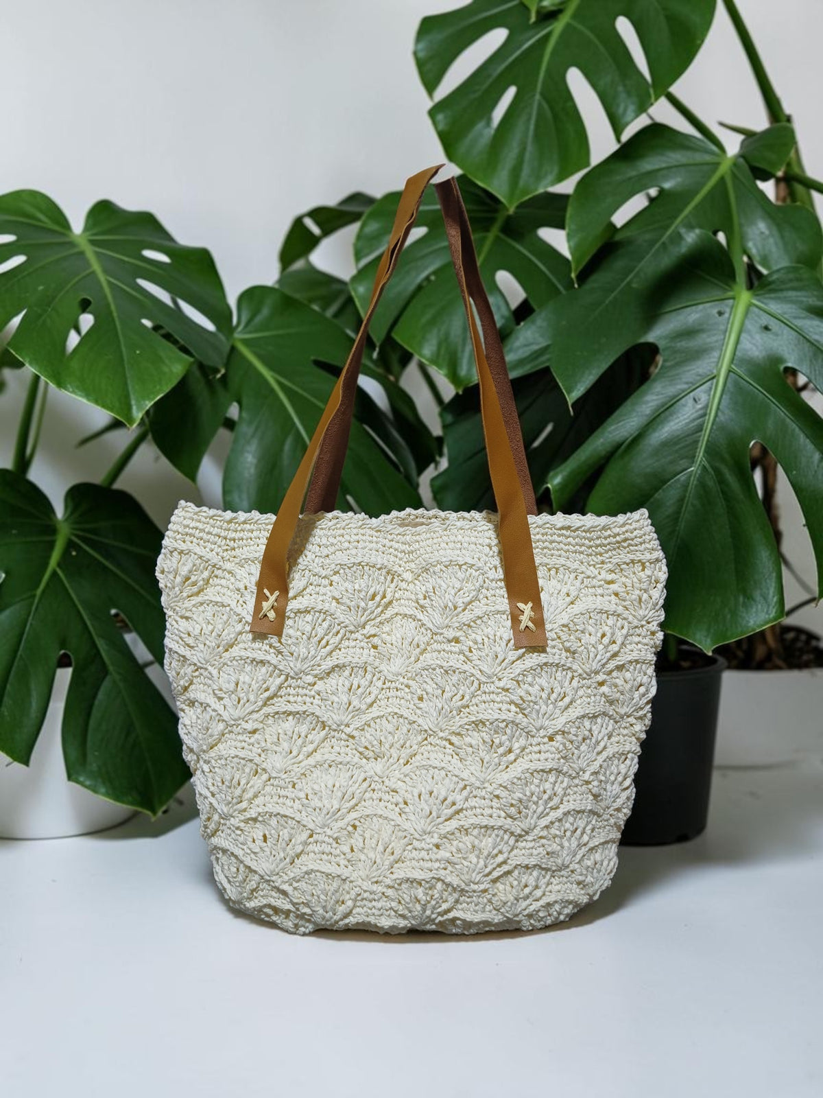 Handmade Cream Paper Yarn Tote Bag – Shell Stitch Crochet, Faux Leather Handles, Lined Interior