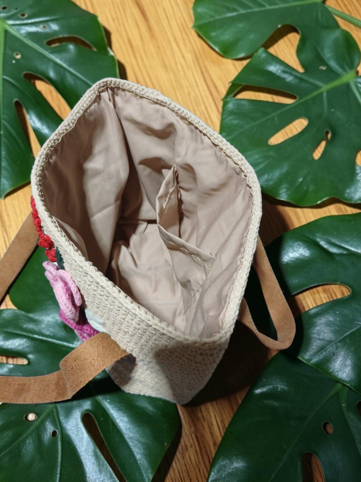 Handmade Beige Macrame Tote Bag – Floral Crochet Embroidery, Faux Leather Handles, Lined Interior