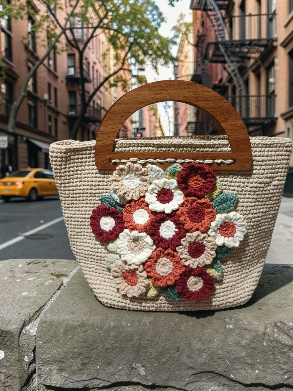 Handmade Beige Macrame Handbag – Crochet Flower Appliqués & Wooden Handles