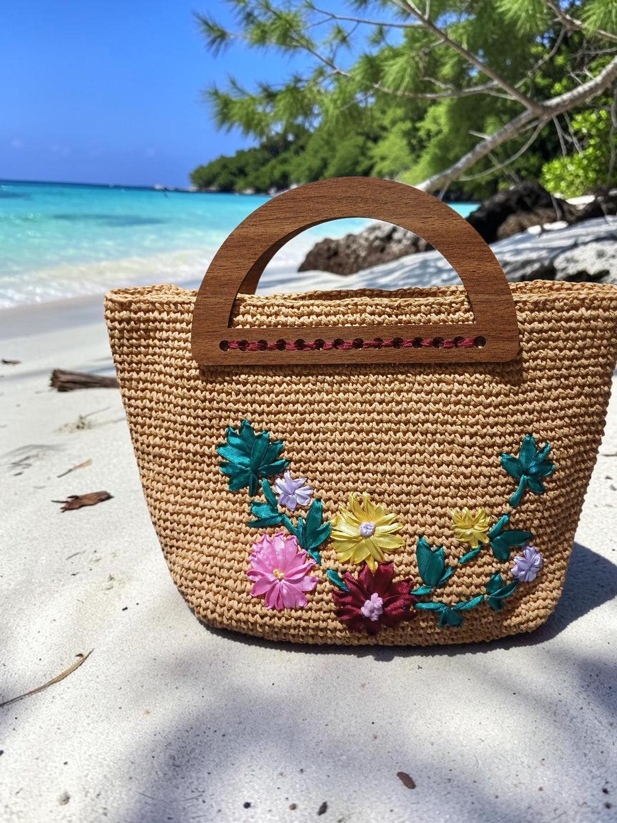Handmade Peach Paper Yarn Handbag – Ribbon Floral Embroidery & Wooden Handles